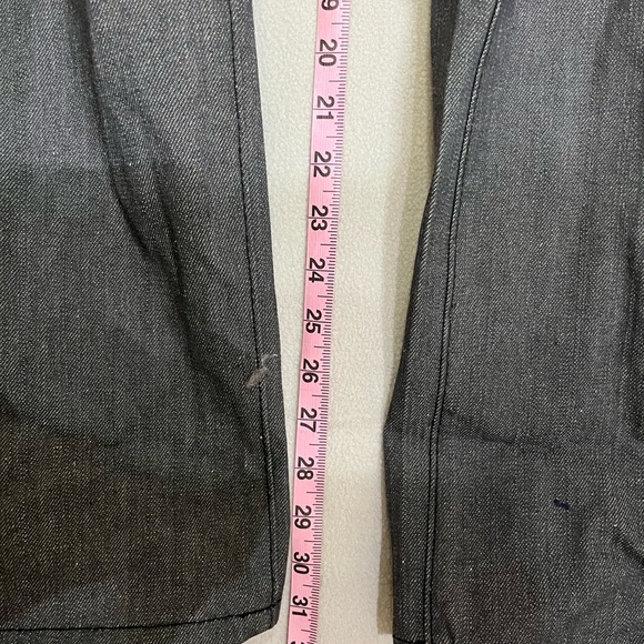 Blue Gear Men's Gray Jeans Size 38 X 32 with oversized pockets. - Picture 5 of 14